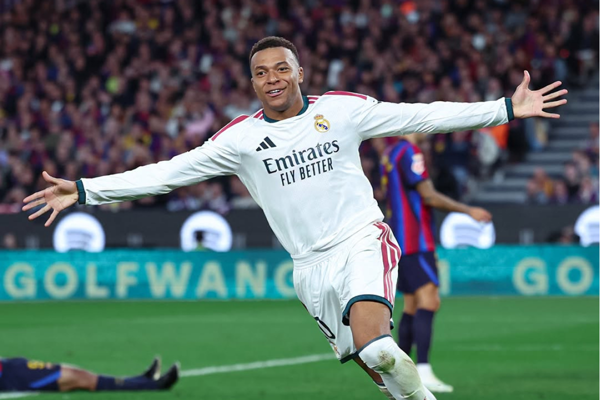 Real Madrid câștigă dramatic "El Clasico" pe Camp Nou! Mbappe, fotbalistul care a decis derby-ul cu Barcelona, scor 2-1