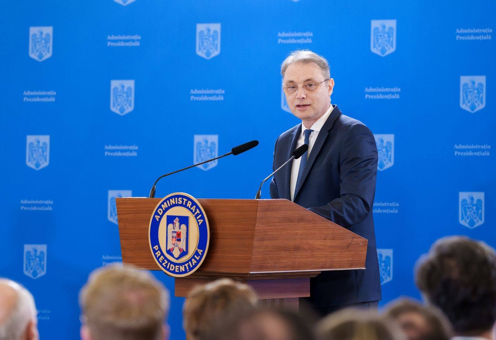 Guvernul pregătește măsuri urgente împotriva violenței în școli. Luca Niculescu: „Siguranța copiilor nu este negociabilă”